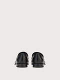  Giày Salvatore Ferragamo Nam Loafer With Gancini Ornament 'Black' 