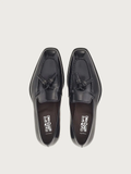  Giày Salvatore Ferragamo Nam Loafer With Tassels 'Black' 