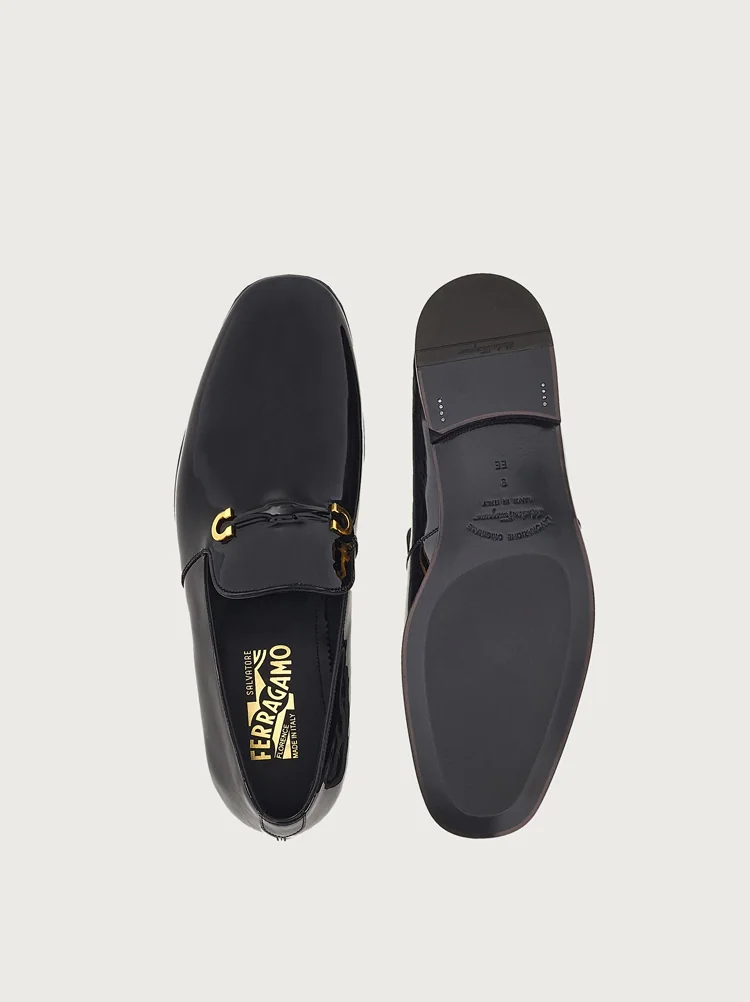  Giày Salvatore Ferragamo Nam Loafer With Gancini Ornament 'Gold' 