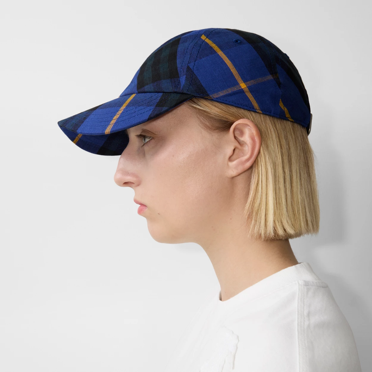  Mũ Burberry Check Linen Baseball Cap 'Knight' 