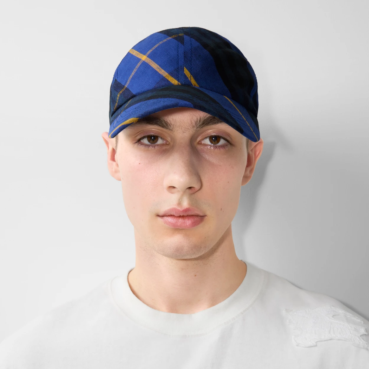  Mũ Burberry Check Linen Baseball Cap 'Knight' 