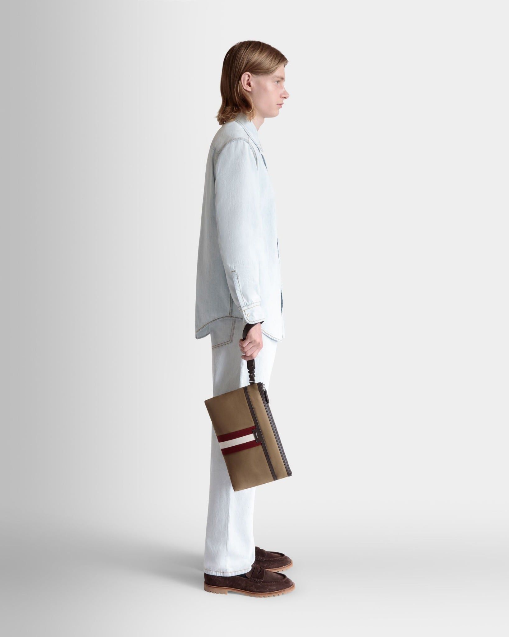  Túi Bally Code Pouch In Nylon 'Camel' 