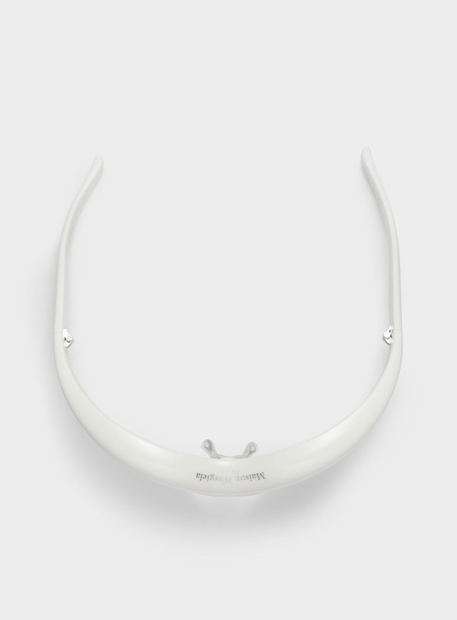  Kính Gentle Monster X Maison Margiela 'Black White' 