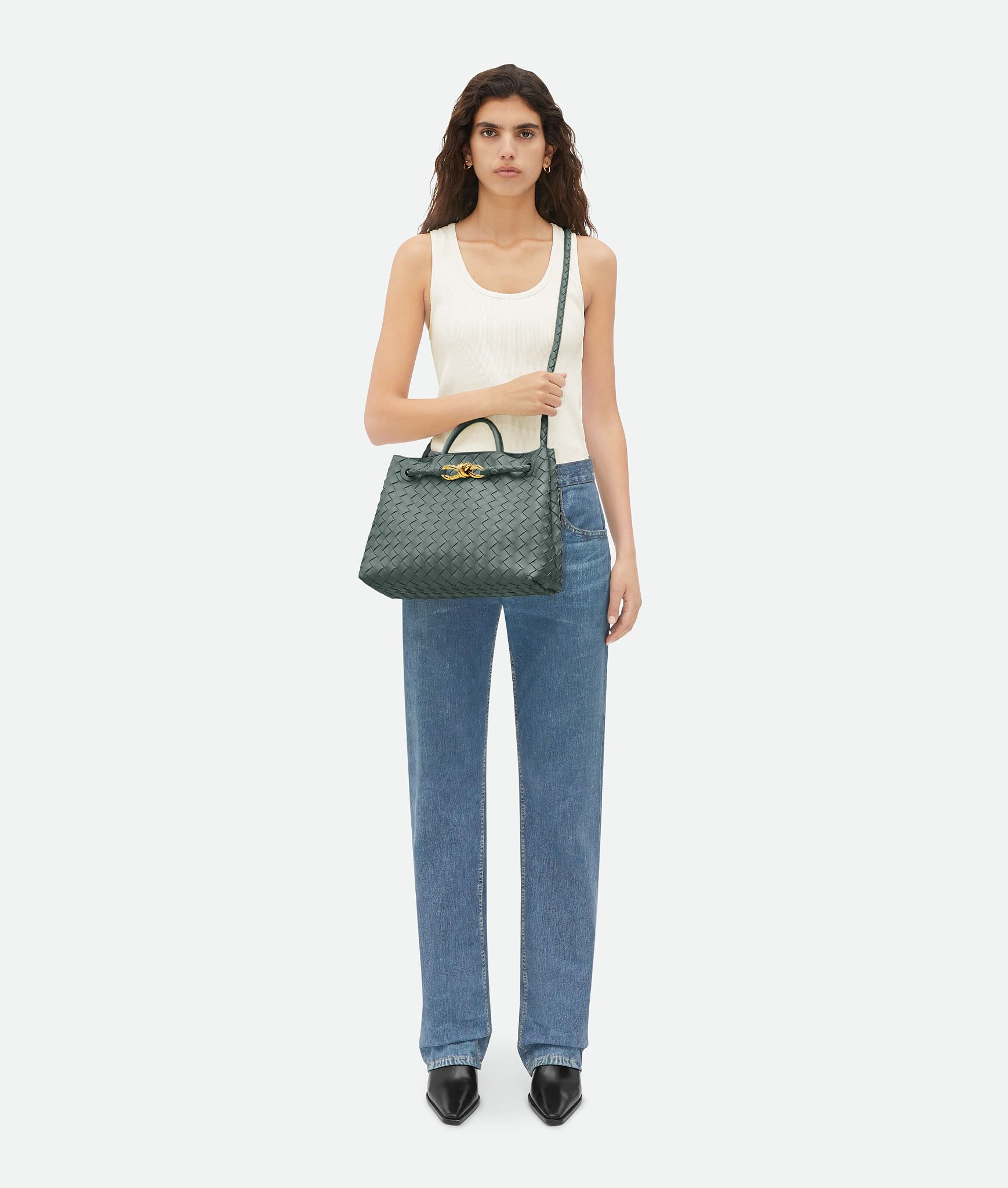 Bottega Veneta Medium Andiamo 766016vcpp1 3231 main image 0