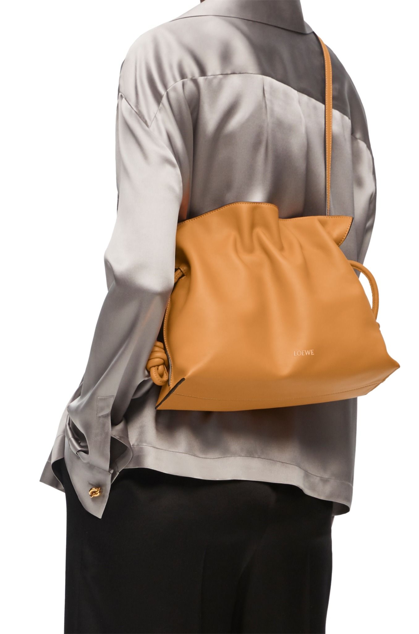 Túi Nữ Loewe Medium Flamenco Clutch 'Warm Desert' 
