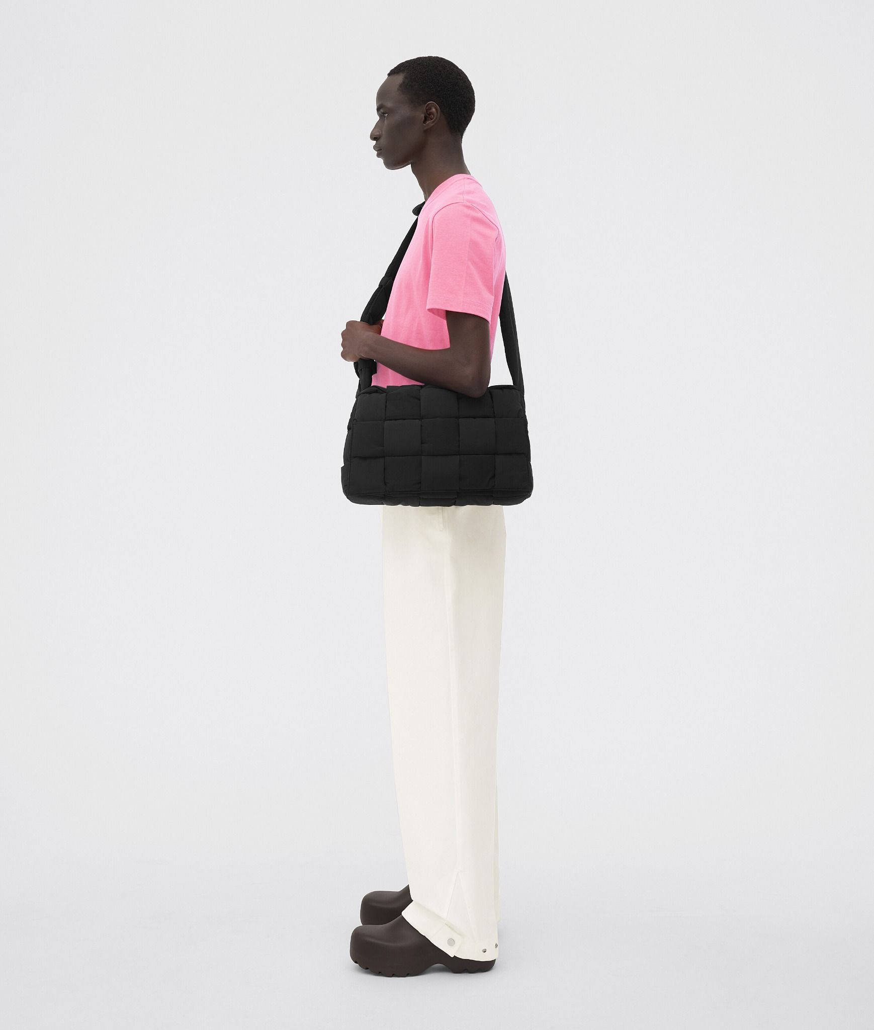 Túi Nam Bottega Veneta Maxi Padded Cassette  