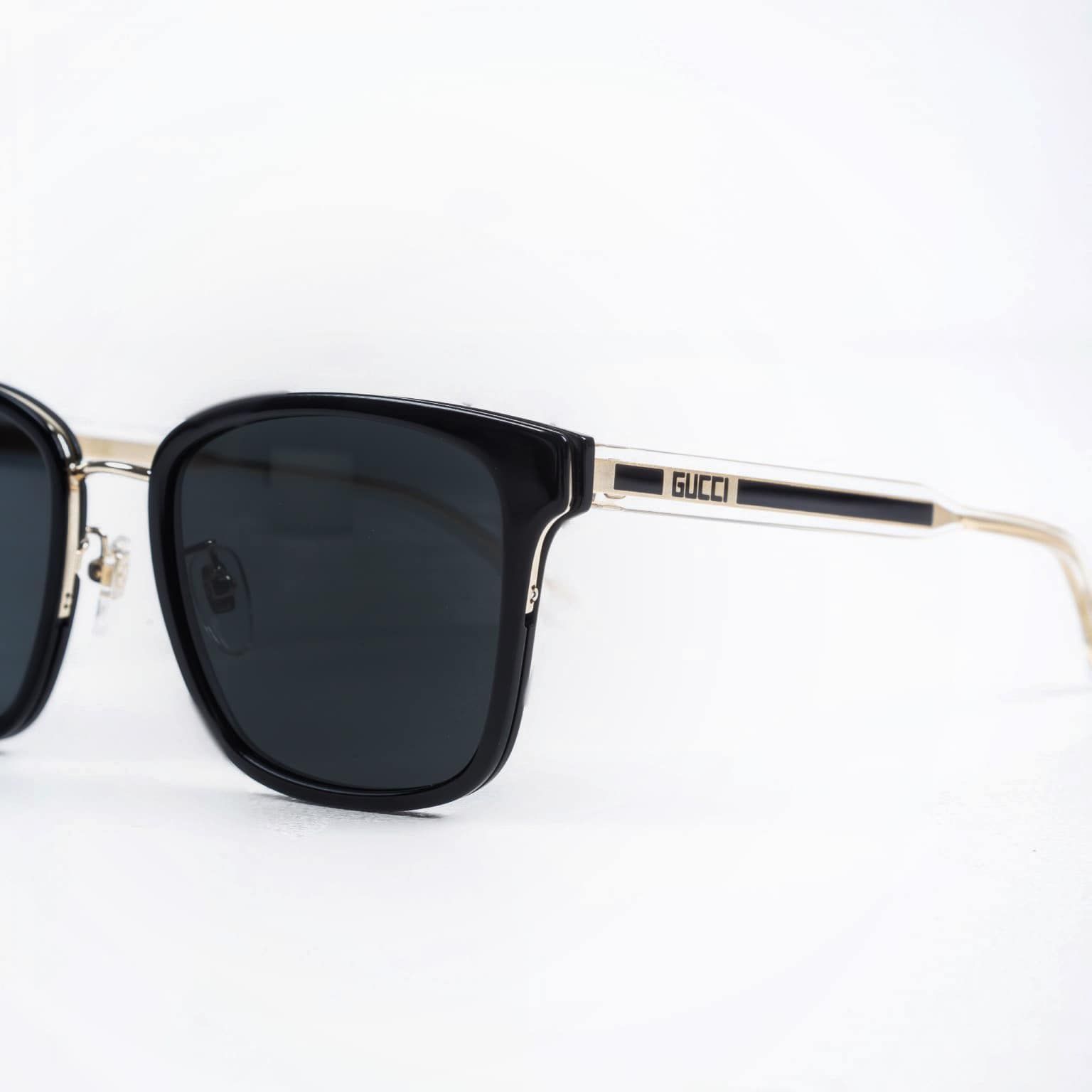 K nh Nam Gucci Sunglasses Black GG0563SK 001 LUXITY