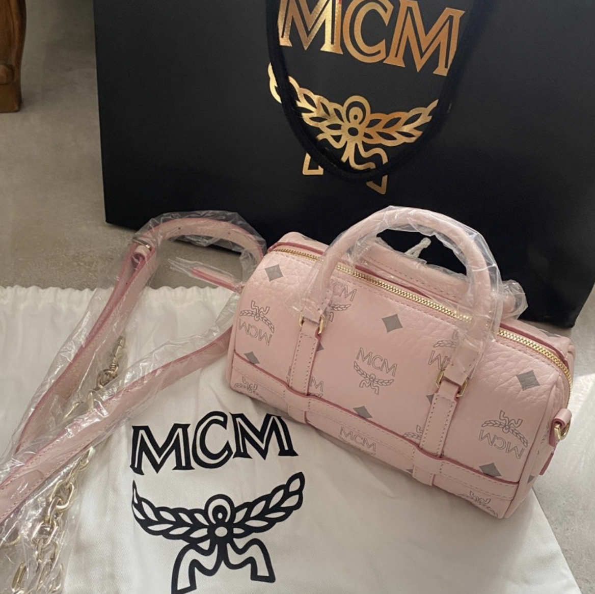 Túi Nữ MCM Delmy Boston Bag Visetos 'Pink' MWBBAER01QH001 LUXITY