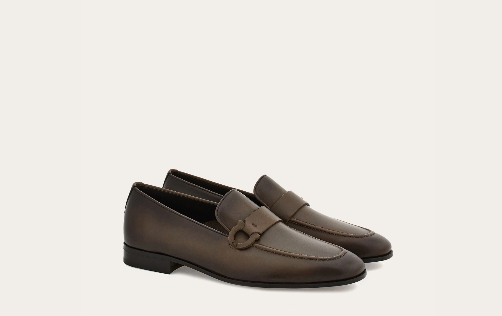  Giày Nam Salvatore Ferragamo Gancini Loafer 'Cement' 