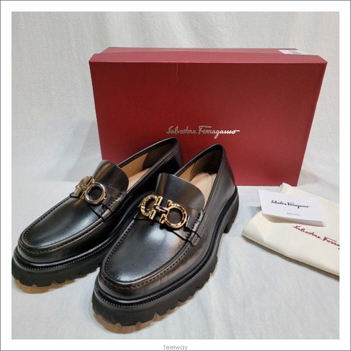  Giày Salvatore Ferragamo Nam Loafer With Gancini Ornament 'Black' 