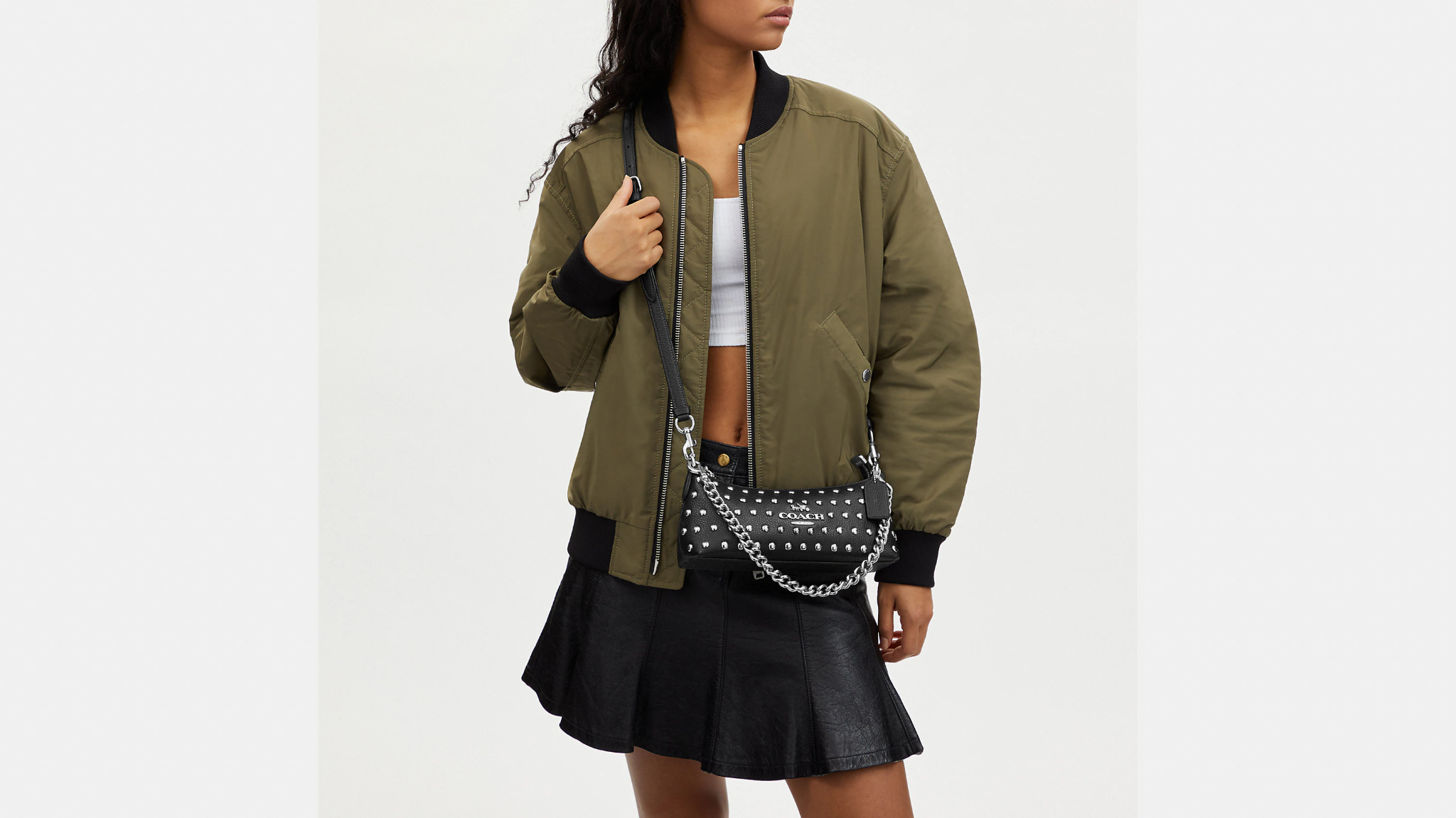 Túi Nữ Coach Charlotte Shoulder Bag Rivets 'Black' CM031-SVDTV – LUXITY