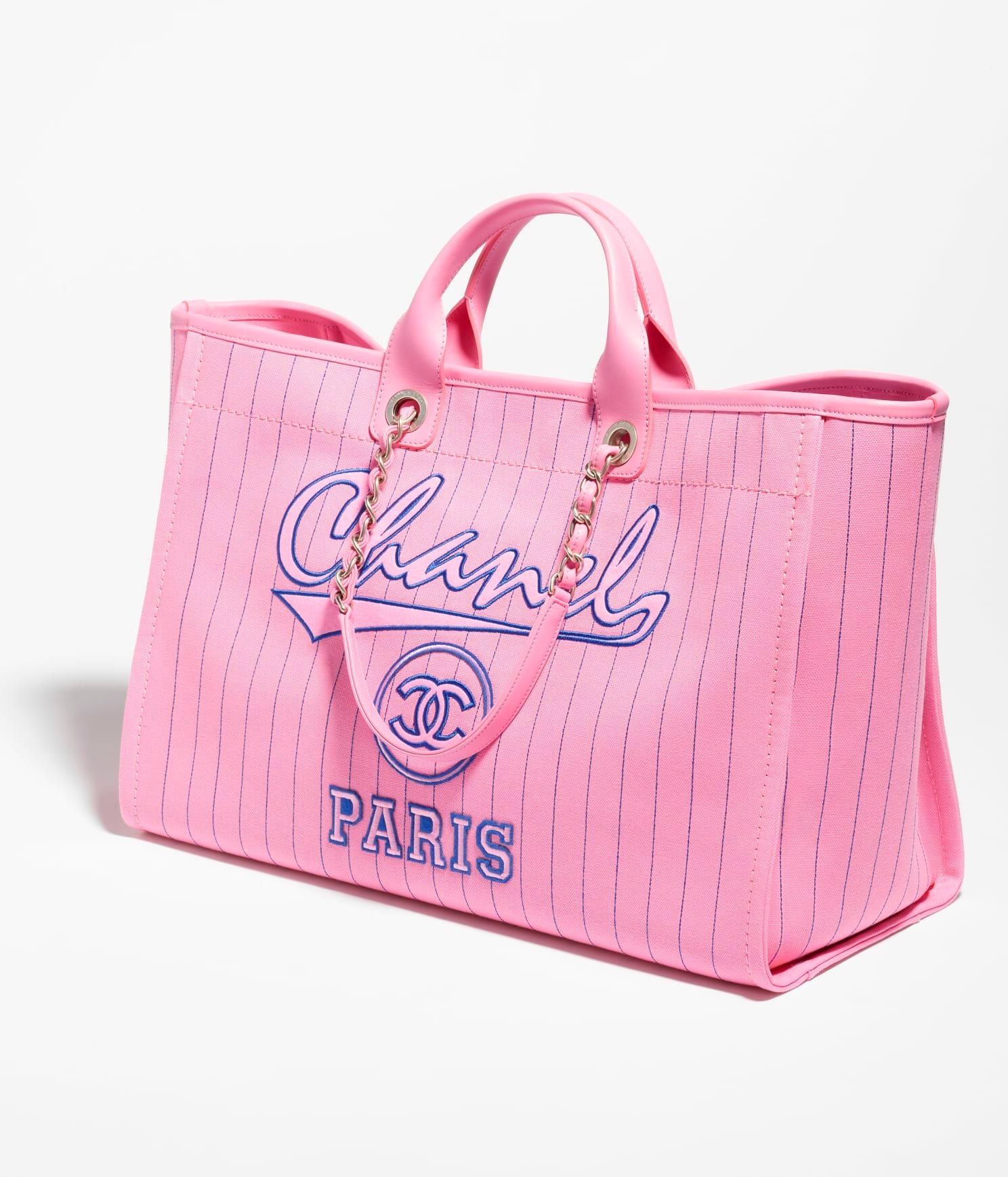 Chanel maxi deals shopping bag