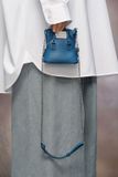  Túi Nữ Maison Margiela 5AC Recycle 'Dark Blue' 