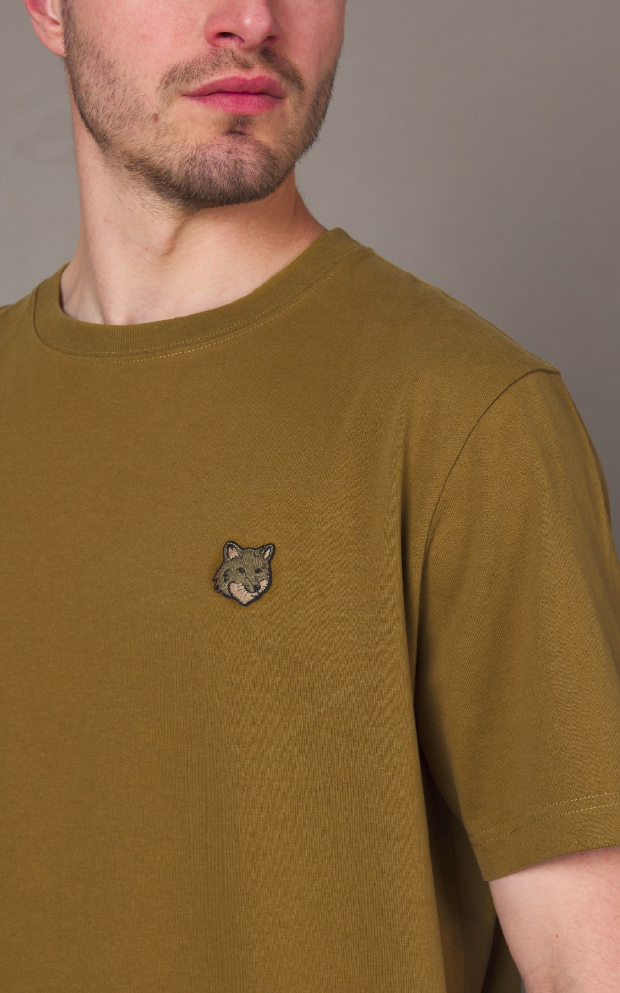 Áo Maison Kitsune Bold Fox Head Patch 'Khaki' 