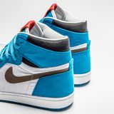  Giày Nike Twix x The Shoe Surgeon x Air Jordan 1 High 'Cookies Creme' 