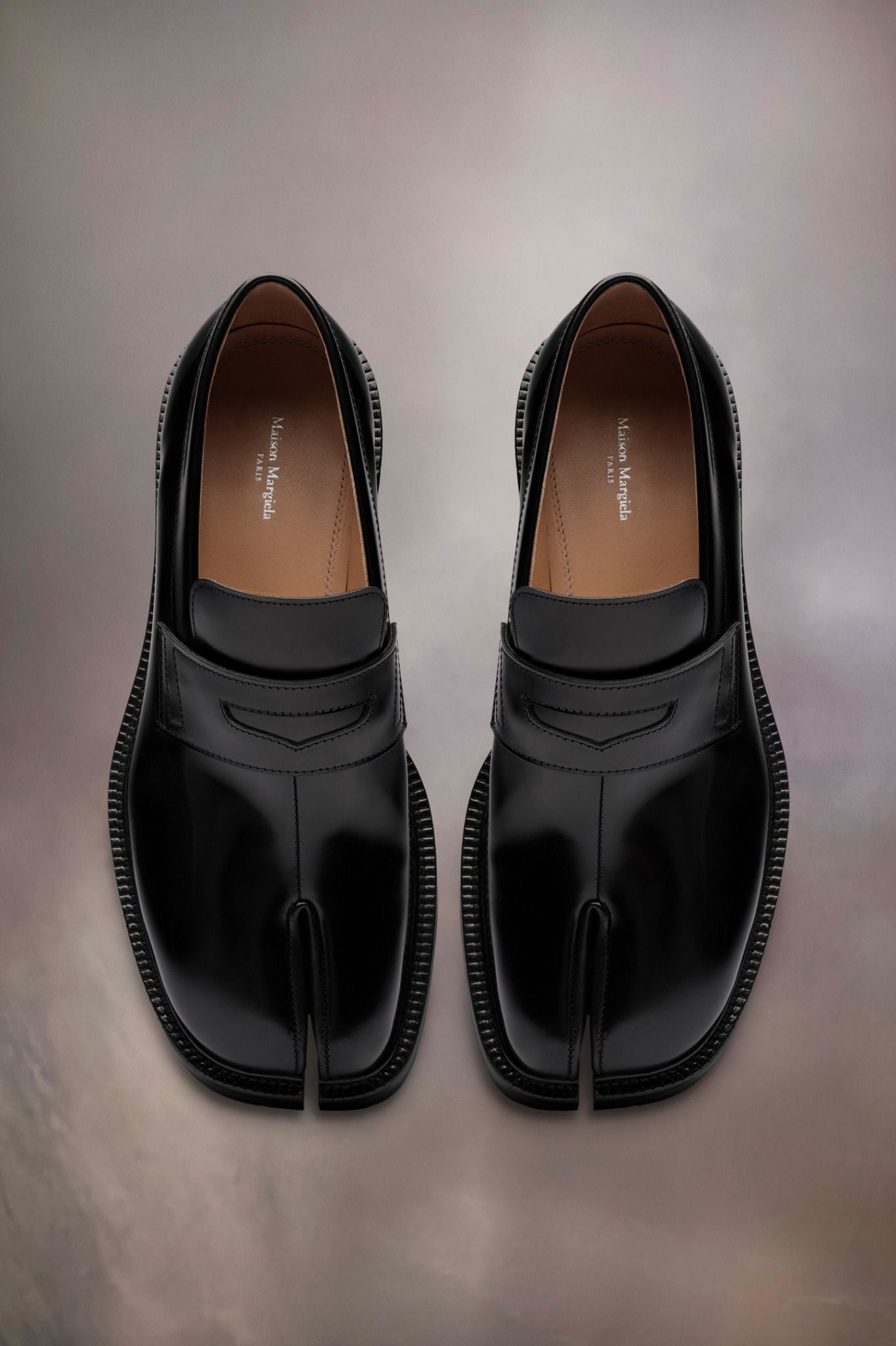  Giày Nữ Maison Margiela Tabi Loafers 'Black' 