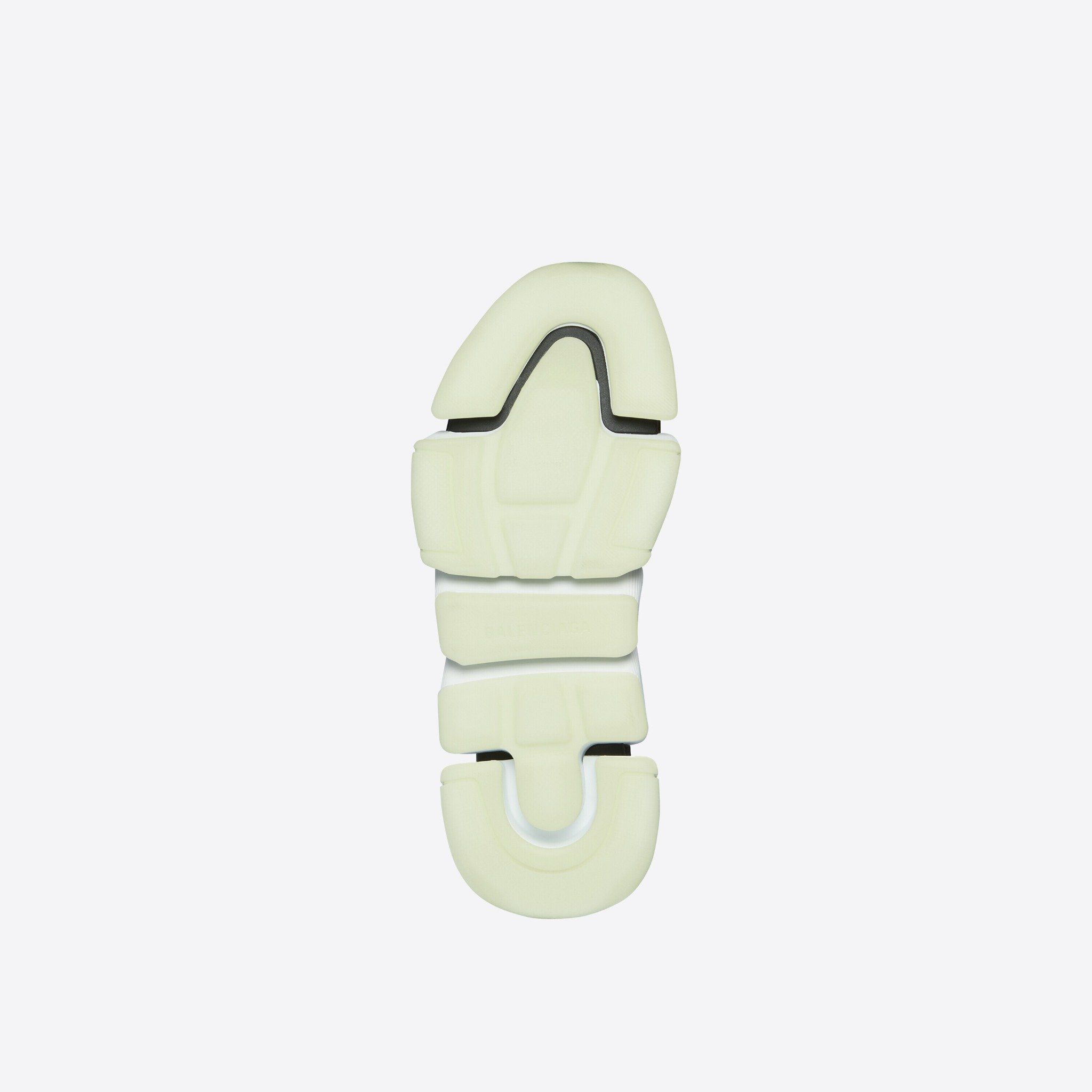  Giày Balenciaga Speed 2.0 Recycled Trainers Glow In The Dark 'Black' 