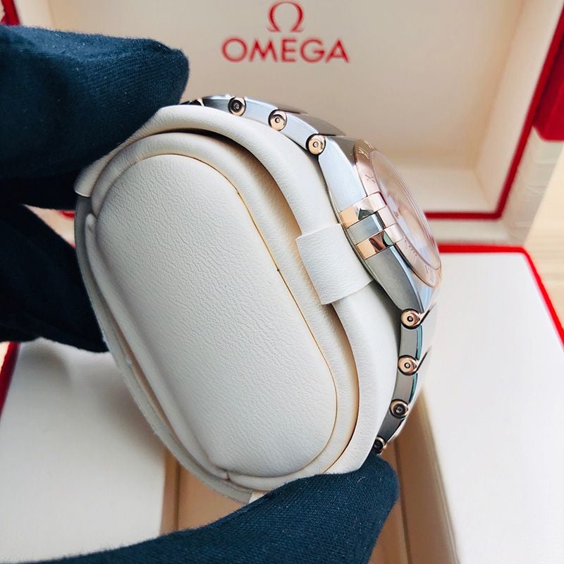  Đồng Hồ OMEGA Constellation Manhattan White Silvery Dial 