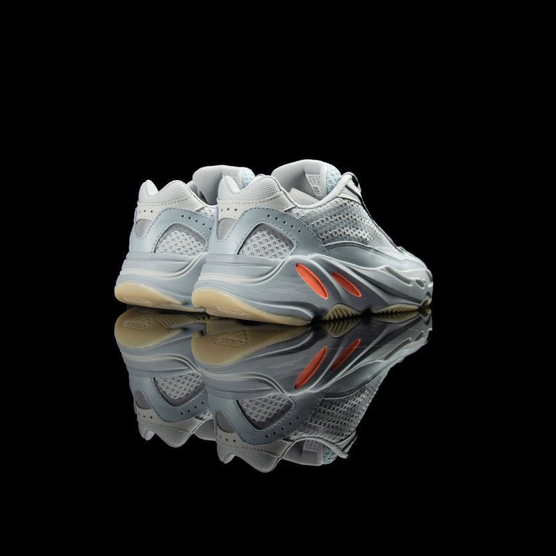 Gi y Adidas Yeezy Boost 700 V2 Inertia FW2549 LUXITY