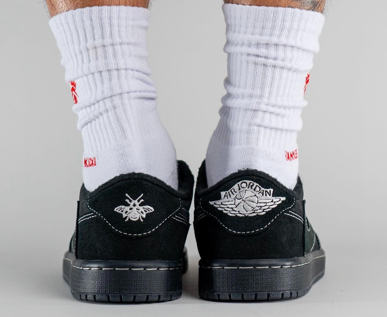  Giày Nike Air Jordan 1 Retro Low Travis Scott 'Black Phantom' 