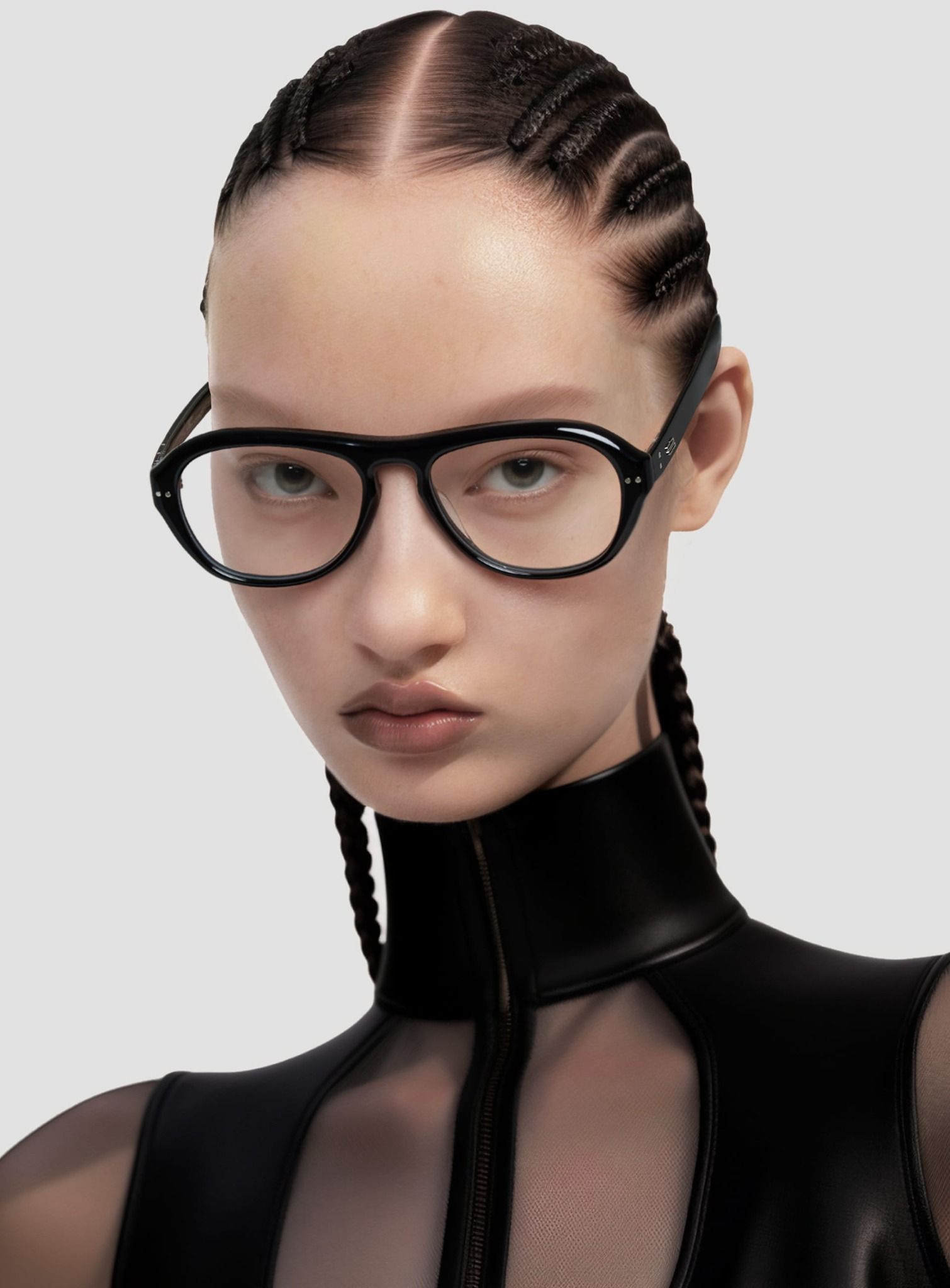  Kính Gentle Monster Oaa 01 'Black' 