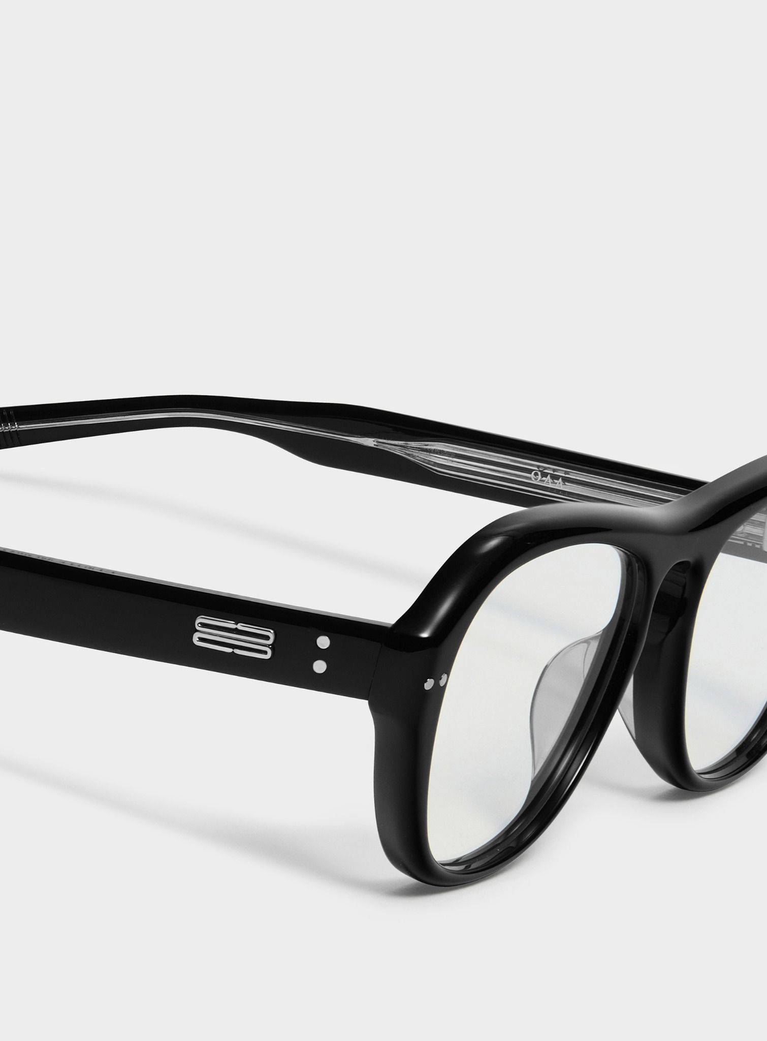  Kính Gentle Monster Oaa 01 'Black' 