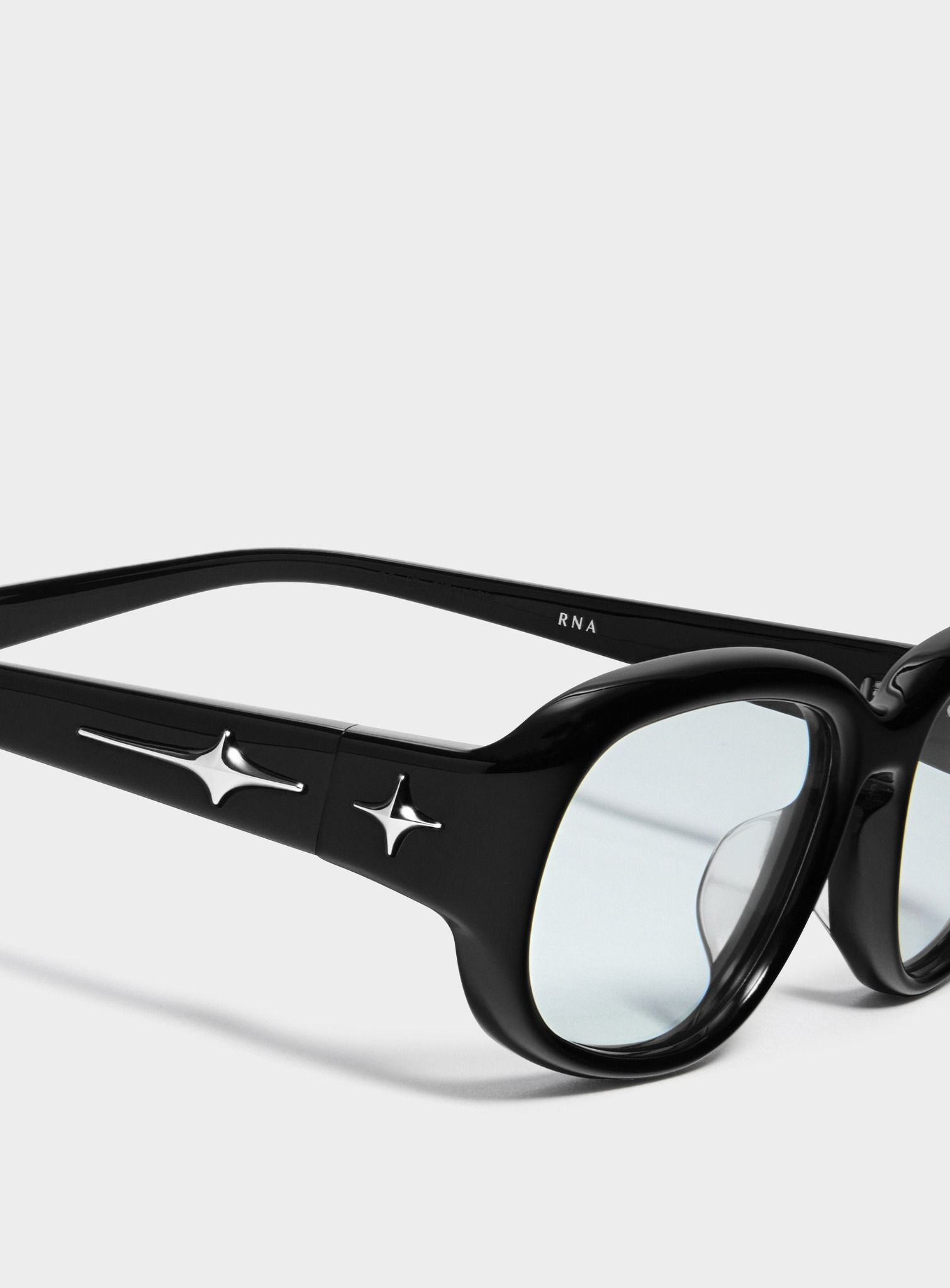  Kính Gentle Monster Rna 01(GR) 'Black' 