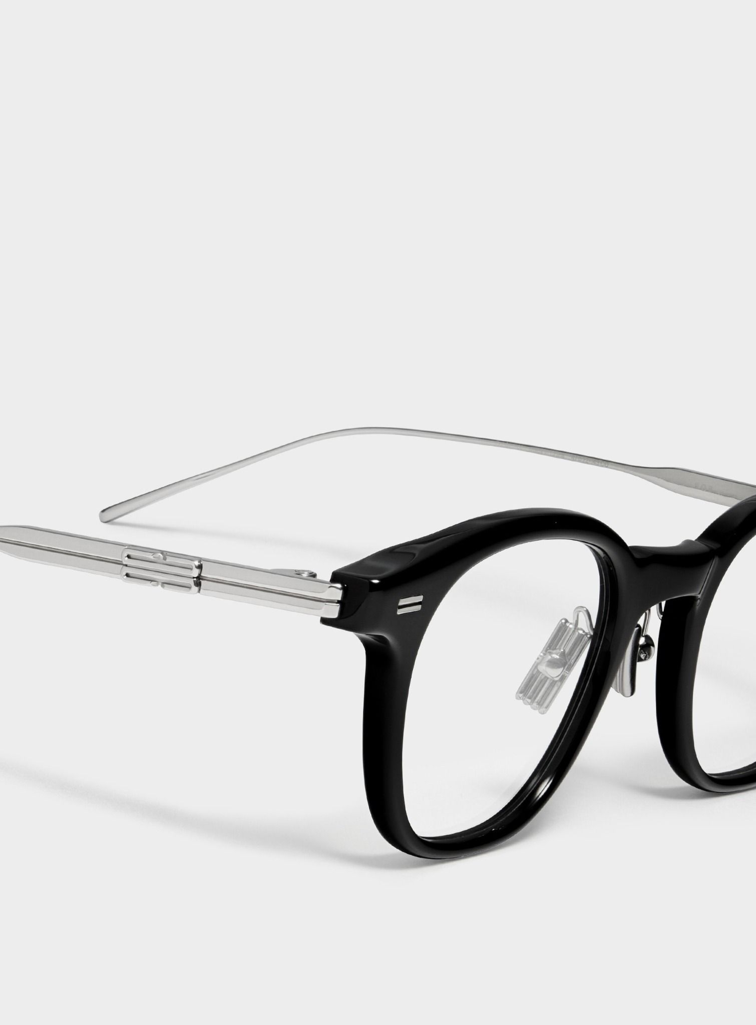  Kính Gentle Monster Rob 01 'Black' 