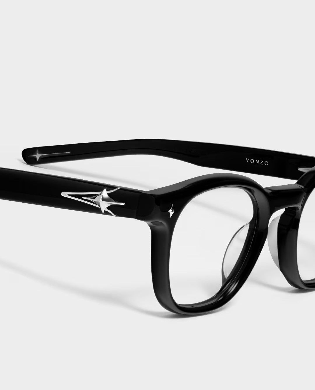 Kính Gentle Monster Vonzo 01 'Black' – LUXITY