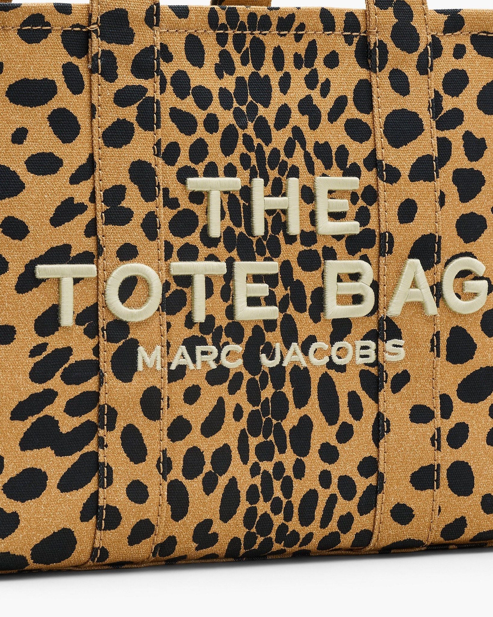  Túi Nữ Marc Jacobs The Cheetah Canvas Medium Tote Bag 'Brown' 