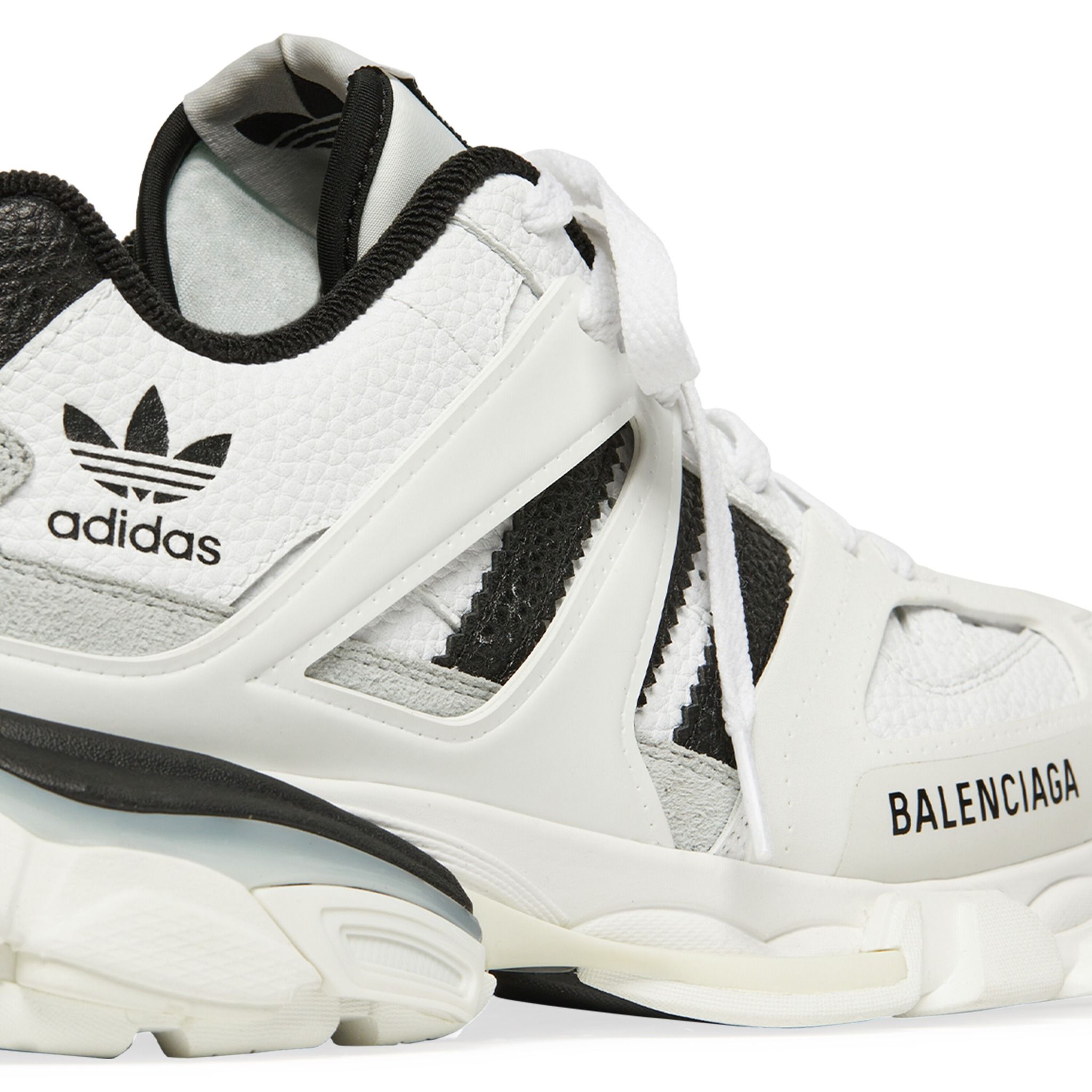  Giày Nữ Balenciaga x Adidas Track Forum Low Top Trainers 'White Black' 
