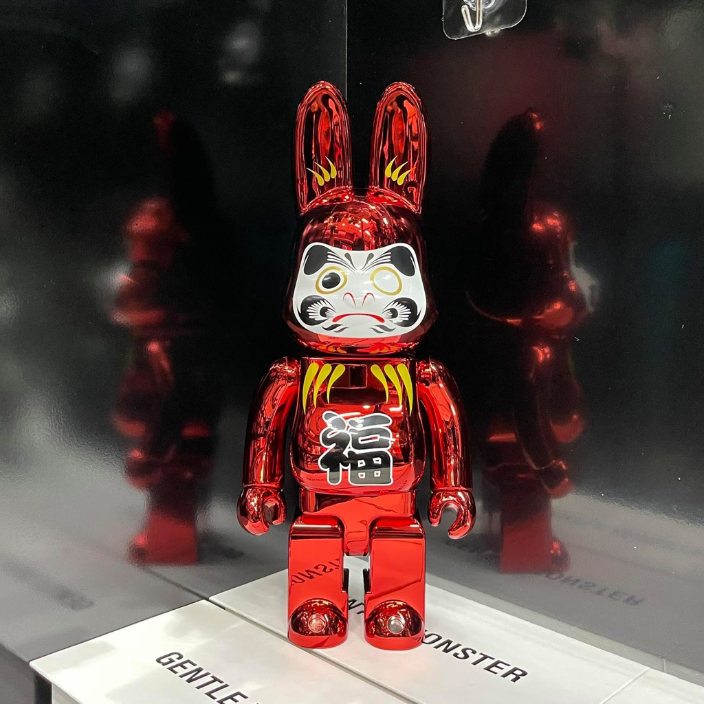  Mô hình Bearbrick Rabbrick Tatsumi 400% Red Plated 