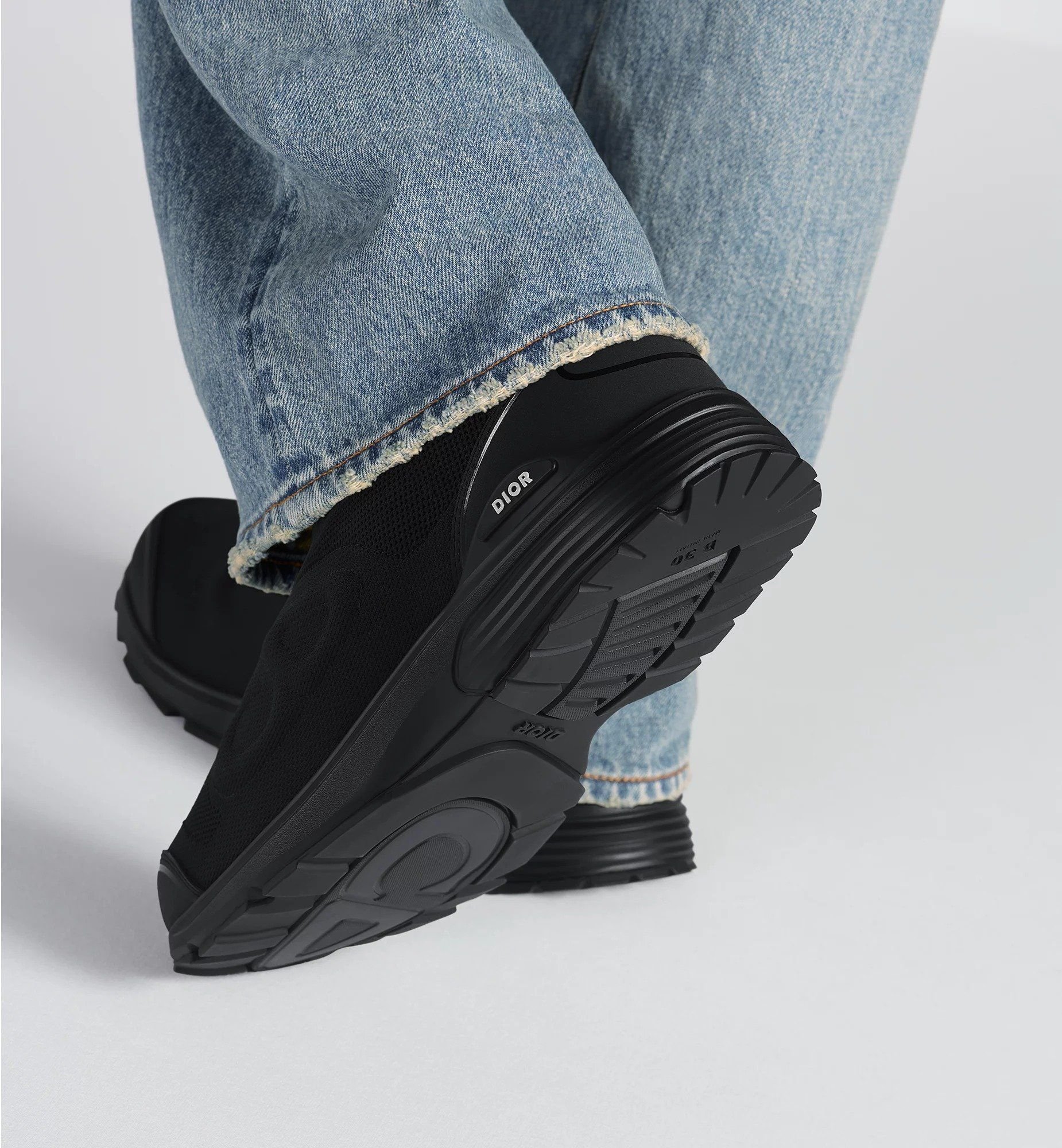 Giày Dior B30 Countdown Sneaker 'Black' 3SN322ZEJ-H900 – LUXITY