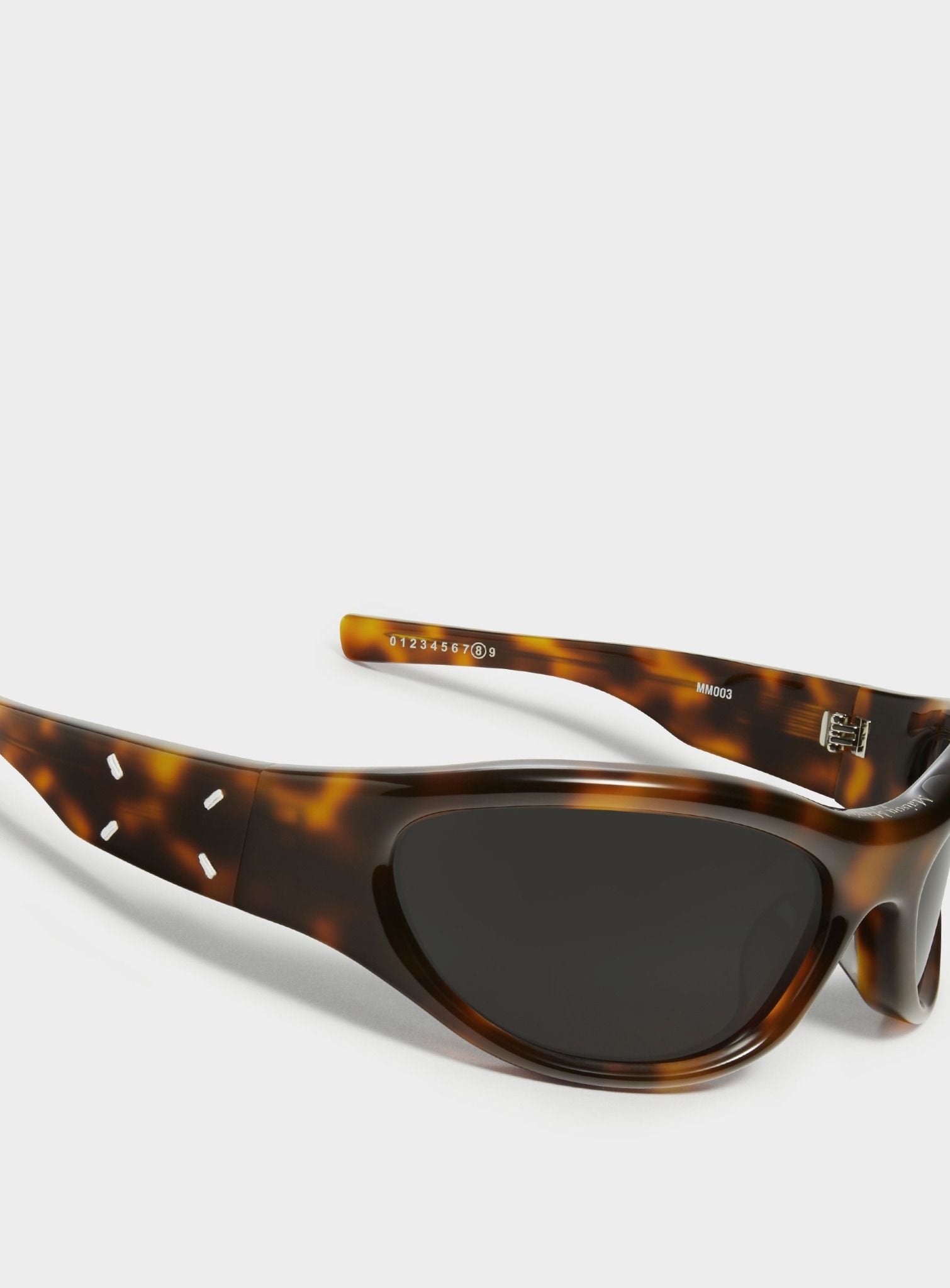  Kính Gentle Monster X Maison Margiela 'Brown' 