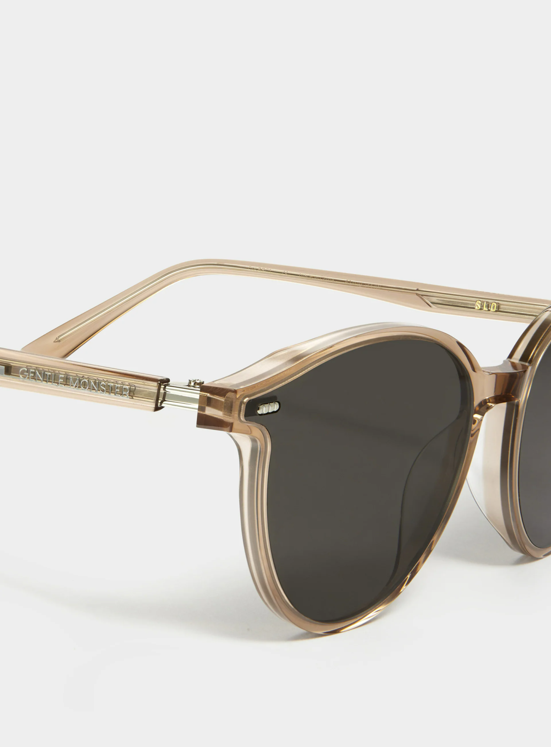 Kính Gentle Monster Slo BRC1 – LUXITY