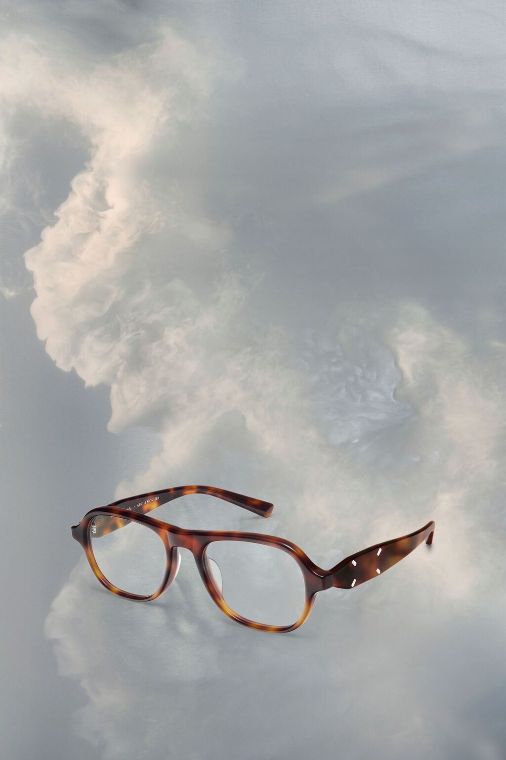 美品GENTLE MONSTER × Maison Margiela MM113 Maison Margiela X GENTLE MONSTER】MM113 01 (BLACK) (Gentle Monster