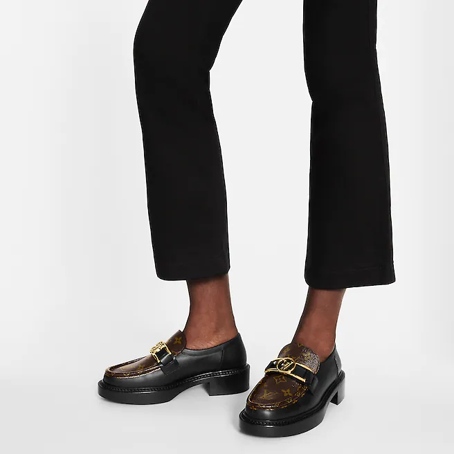  Giày Nữ Louis Vuitton Academy Loafers 'Black' 