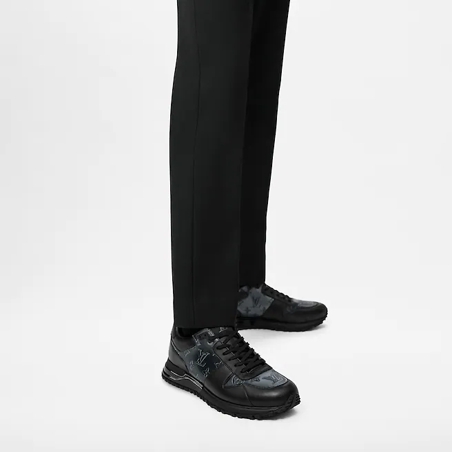  Giày Nam Louis Vuitton Run Away 'Black' 