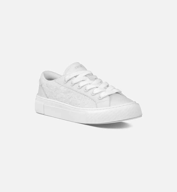 B33 White Sneakers
