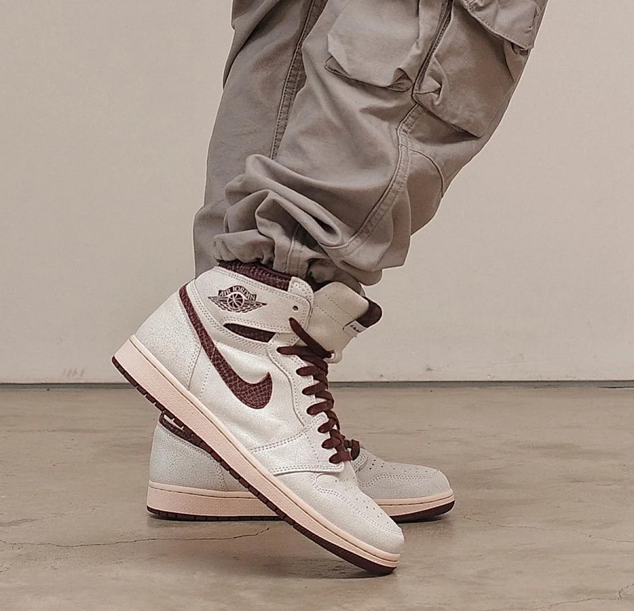 Gi?�y Nike Air Jordan 1 Retro High Og A Ma Mani?�re 'Gray' DO7097-100 �?? LUXITY