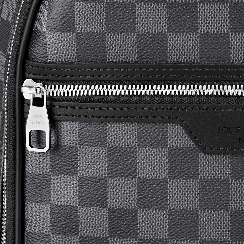  Balo Nam Louis Vuitton Michael NV2 Damier Graphite 'Grey Canvas' 