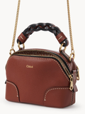  Túi Nữ Chloe Mini Daria Chain Bag In Grained Shiny Calfskin 'Brown' 
