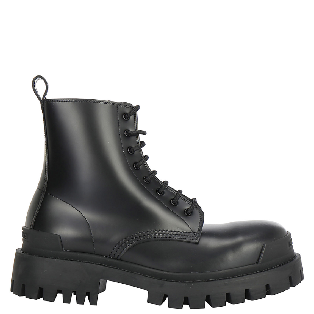 Does anyone have some boot recommendations no higher then 300 for a thick combat  boot with a similar yeezyBalenciaga aesthetic  ryeezys