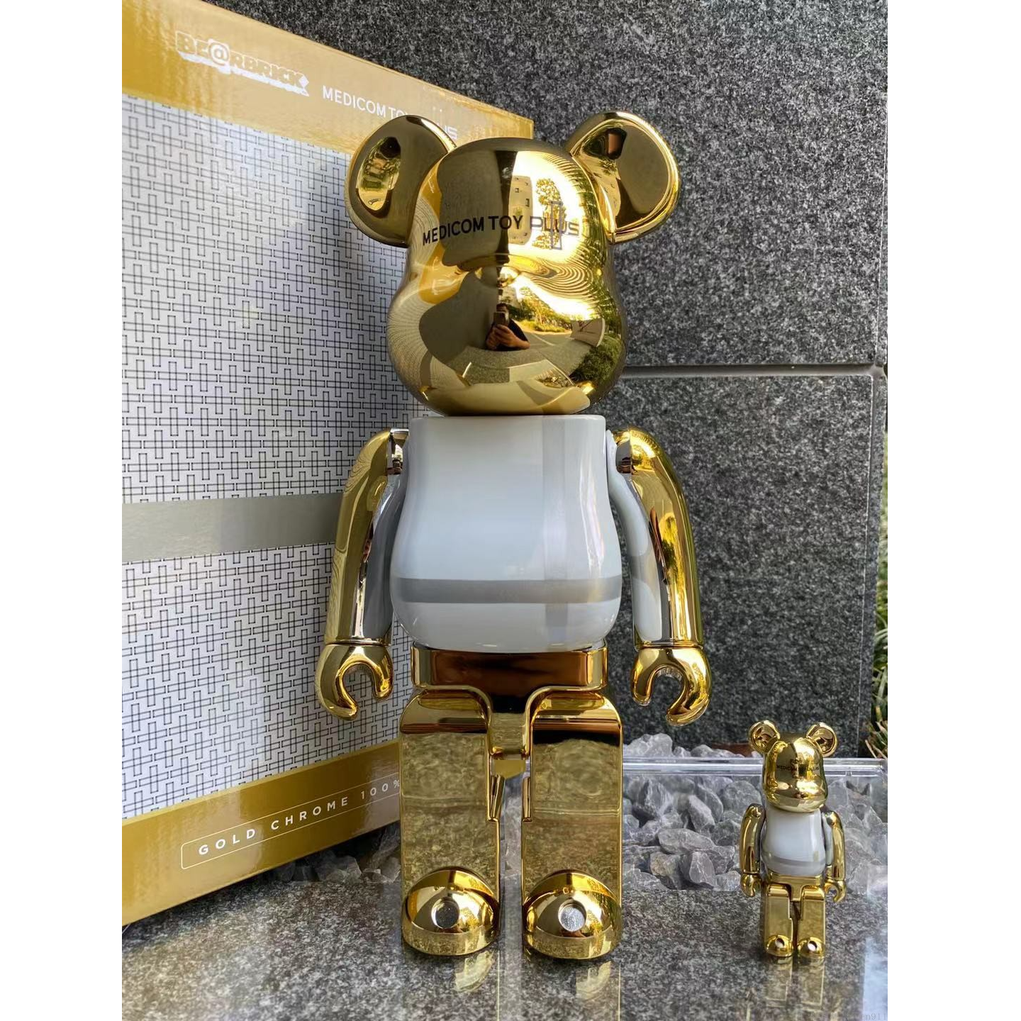 休日限定 Plus Toy Medicom Bearbrick Hình Mô Gold LUXITY – Chrome その他