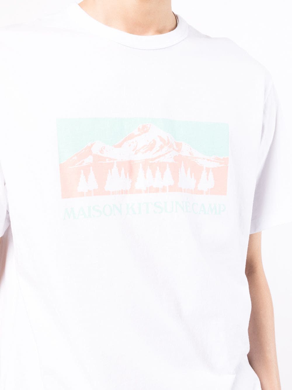  Áo Maison Kitsune White Moutain Camp 'White' 
