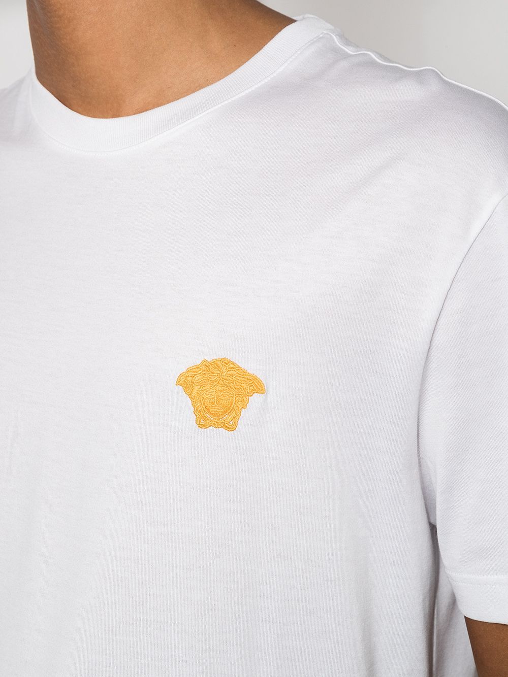  Áo Nam Versace Logo Embroidery Tee 'White' 
