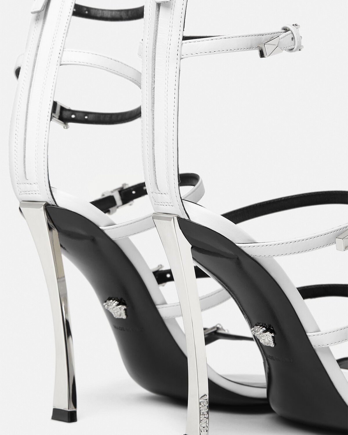  Giày Nữ Versace Pin Point Sandals 'White' 
