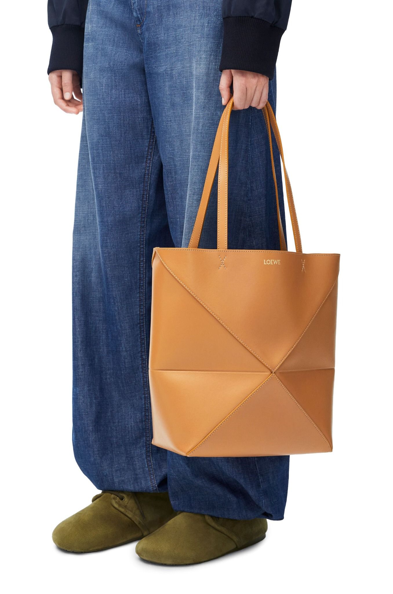  Túi Nữ Loewe Medium Puzzle Fold Tote 'Warm Desert' 
