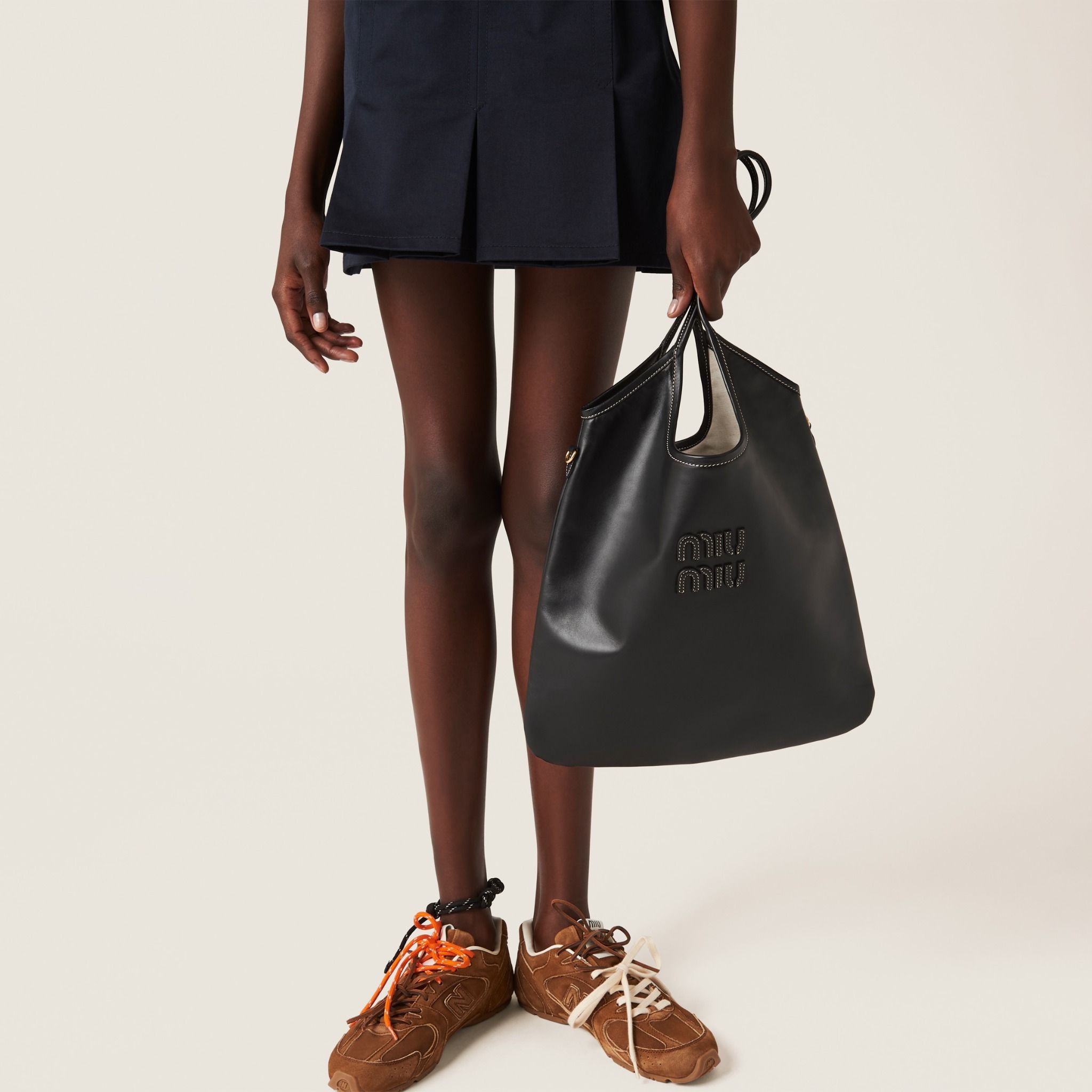 Túi Nữ Miu Miu IVY Leather Bag 'Black' 5BG231-2CRW-F0002-V
