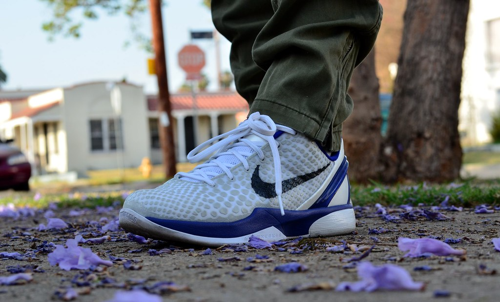 Giày Nike Zoom Kobe 6 'Concord' 